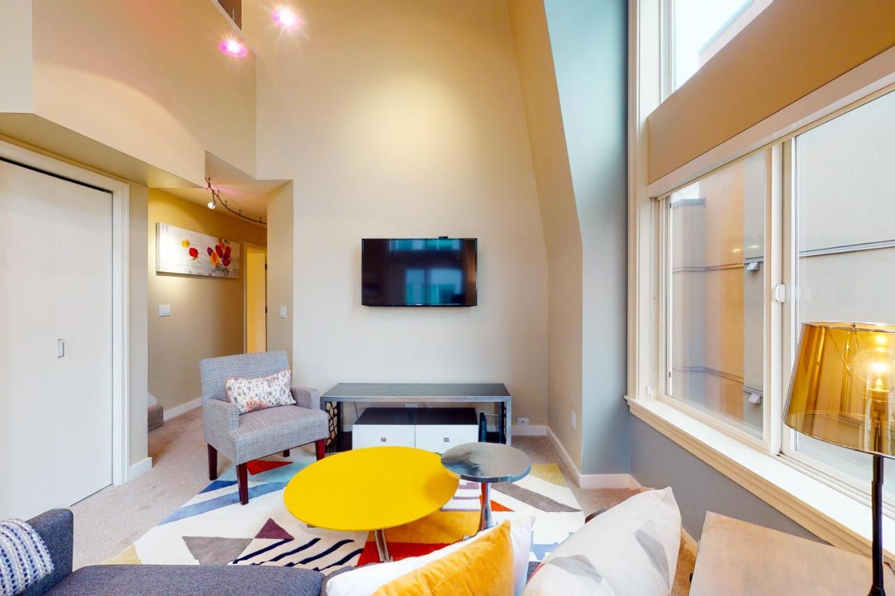 Belltown Court Sunset Suite Seattle Buitenkant foto