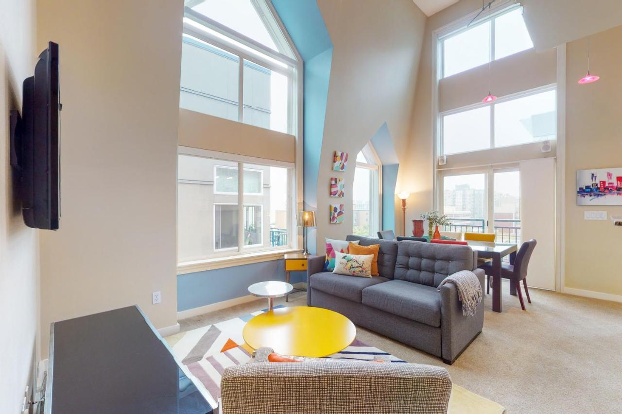 Belltown Court Sunset Suite Seattle Buitenkant foto